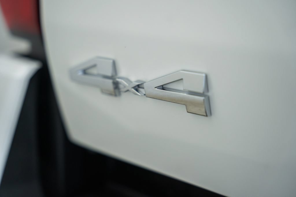 New 2026 Toyota Tacoma SR5 AWD/4WD image 8