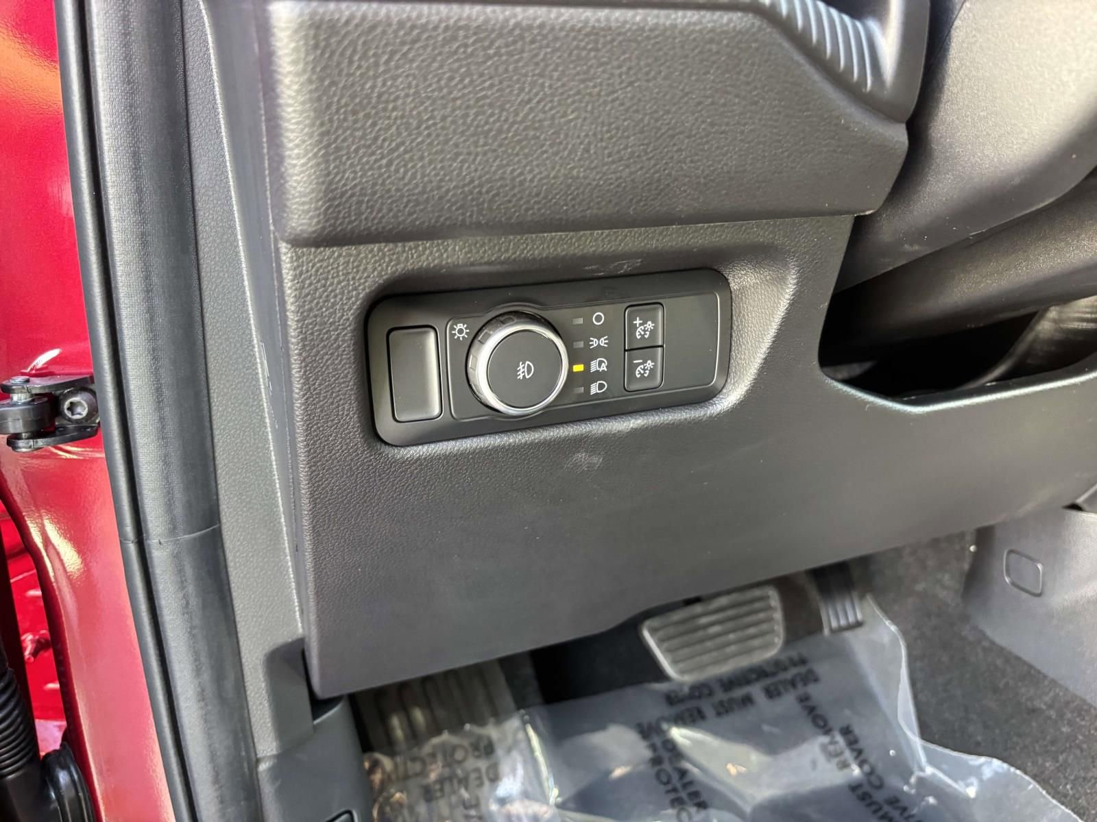 New 2025 Ford Ranger XLT w/ Equipment Group 301A High image 14