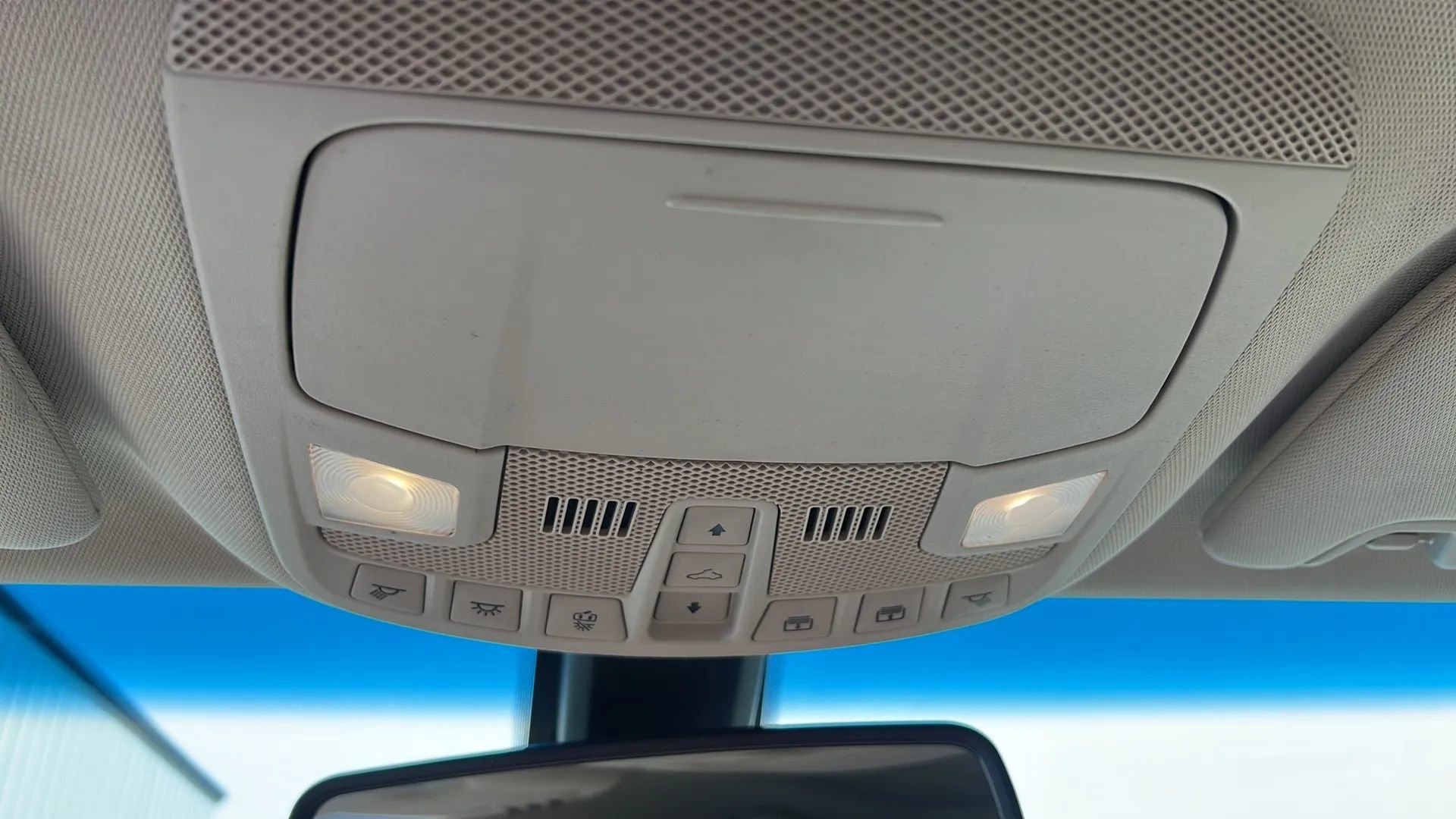 Used 2016 Lincoln MKX Reserve w/ Technology Package image 25