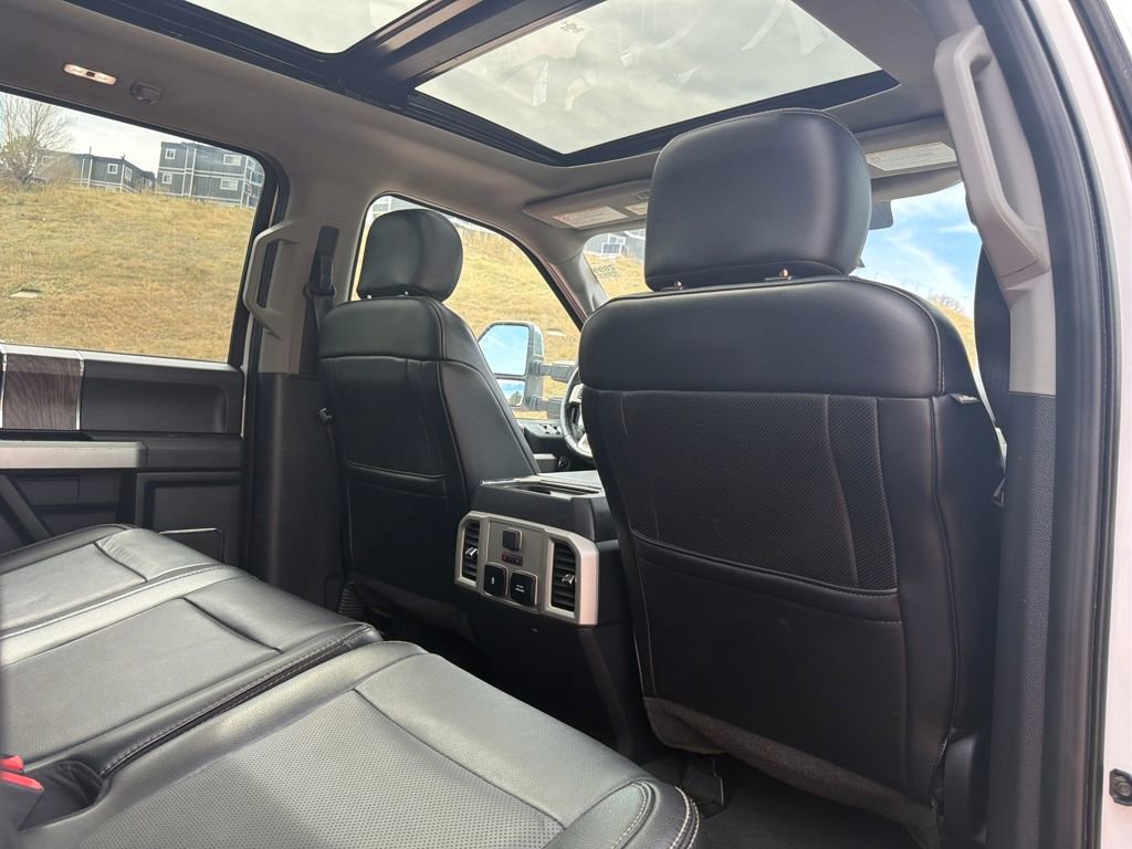 Used 2019 Ford F450 Lariat w/ Lariat Ultimate Package AWD/4WD image 28
