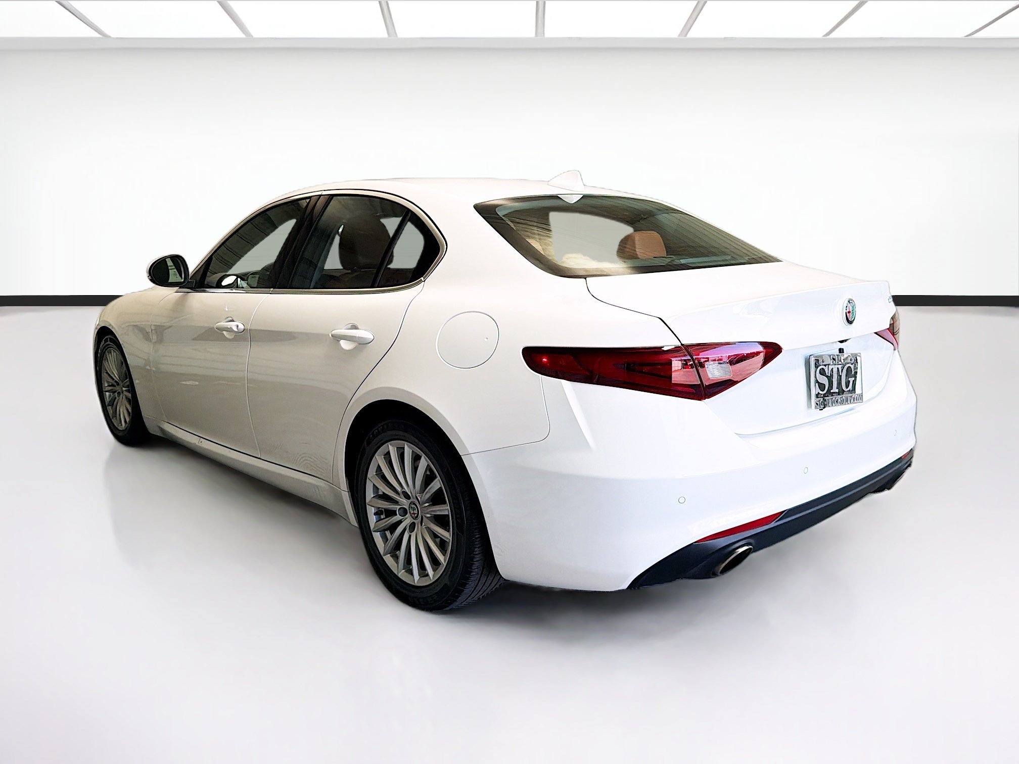 Used 2021 Alfa Romeo Giulia Sprint RWD image 6
