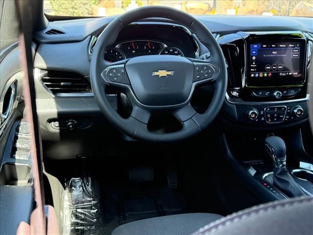Certified 2023 Chevrolet Traverse LT FWD image 9