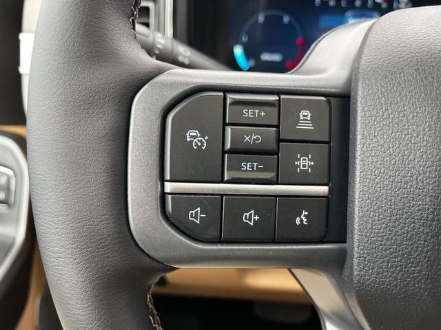 New 2025 Ford F350 Lariat w/ Lariat Ultimate Package AWD/4WD image 13