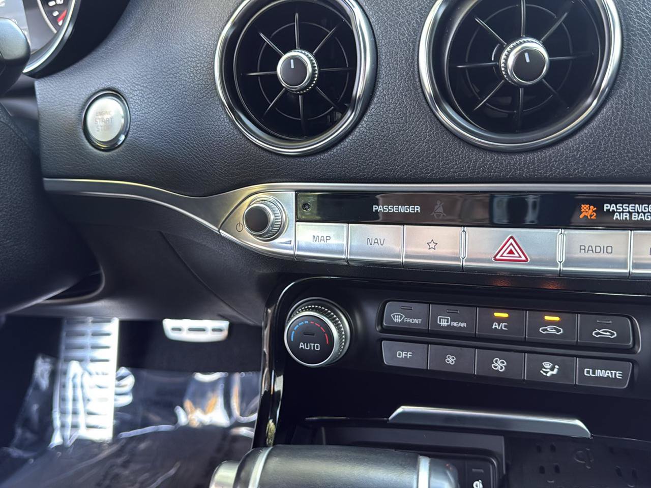 Used 2022 Kia Stinger GT-Line RWD image 26
