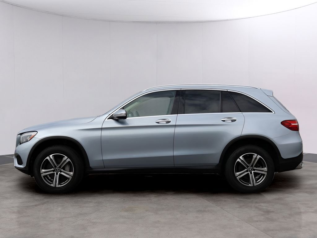 Used 2018 Mercedes-Benz GLC 300 4MATIC image 4