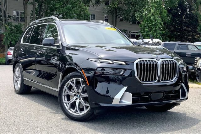 Used 2025 BMW X7 xDrive40i w/ Executive Package AWD/4WD video 1