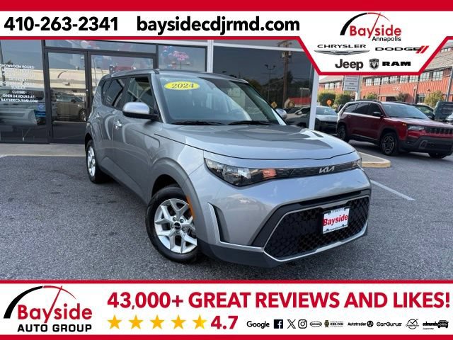 Used 2024 Kia Soul LX w/ Option Group 015