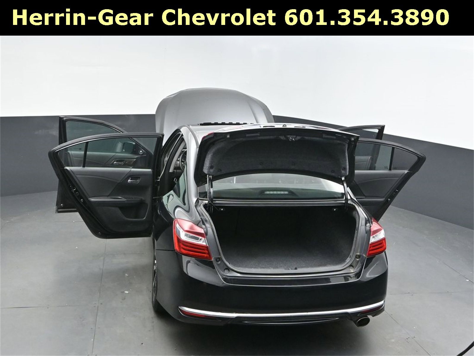 Used 2017 Honda Accord EX-L image 48