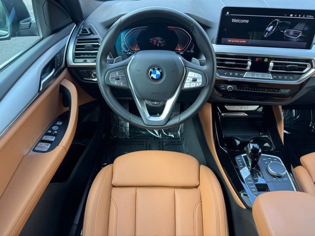 Certified 2024 BMW X4 xDrive30i image 19