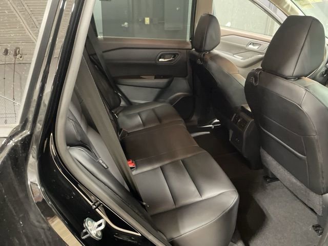 Certified 2023 Nissan Rogue SV w/ SV Premium B Package image 30