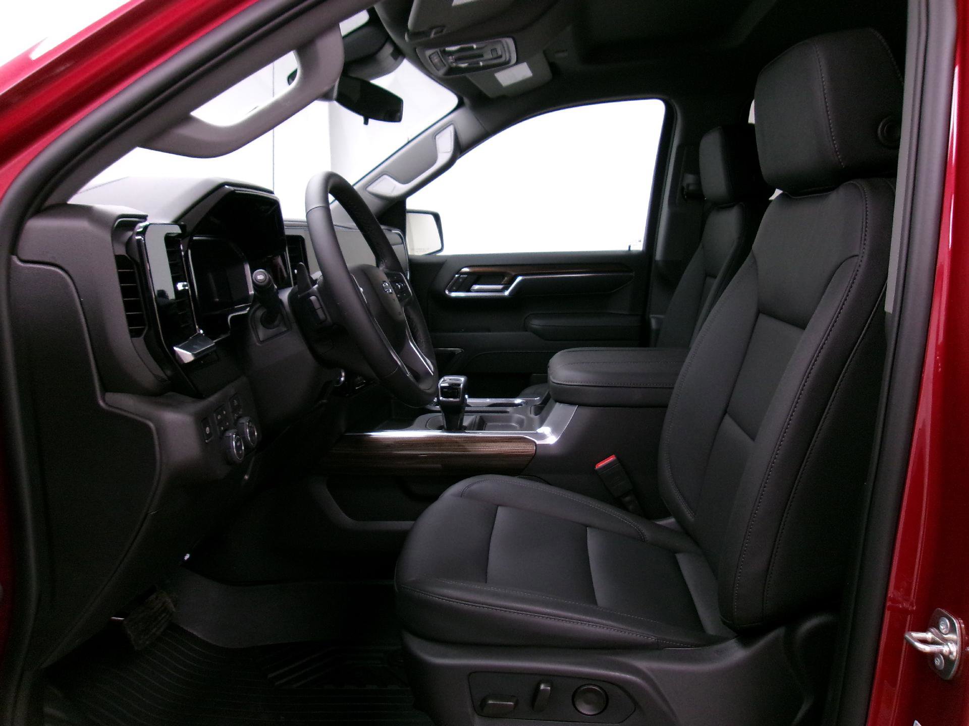 New 2026 Chevrolet Silverado 1500 LT Trail Boss w/ Convenience Package II image 10