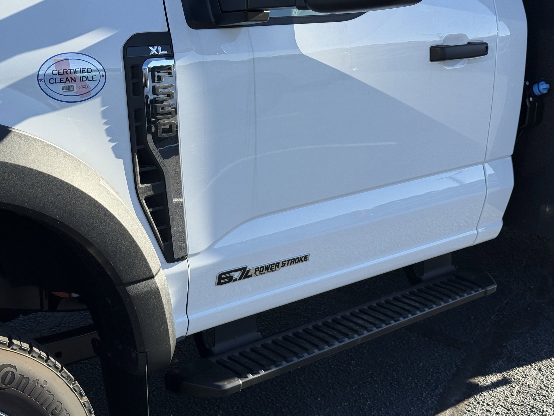 New 2025 Ford F550 4x4 Regular Cab Super Duty w/ XL Chrome Package image 21