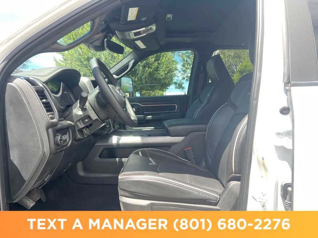 Used 2025 RAM 2500 Laramie AWD/4WD image 9