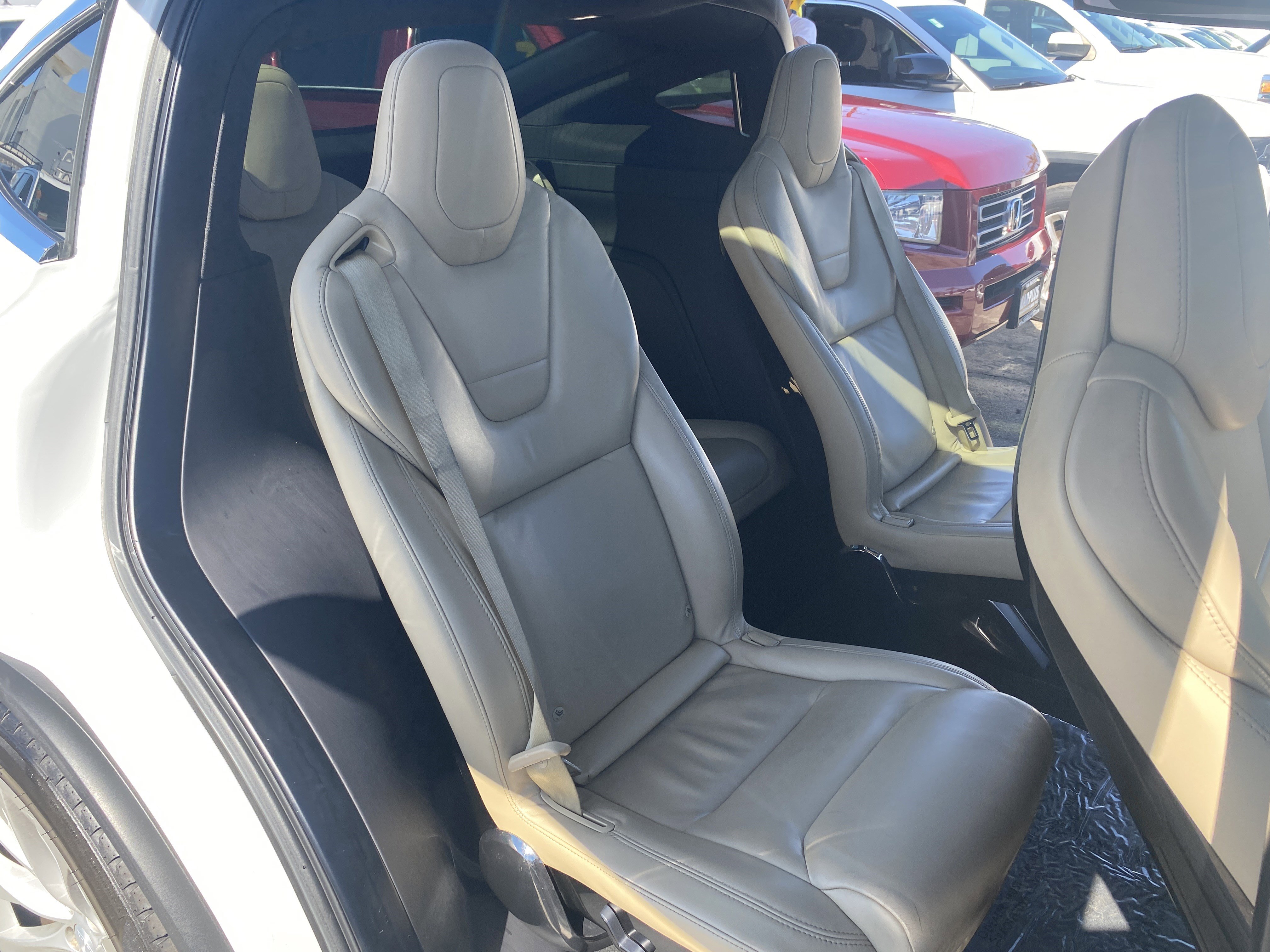 Used 2016 Tesla Model X 70D image 16