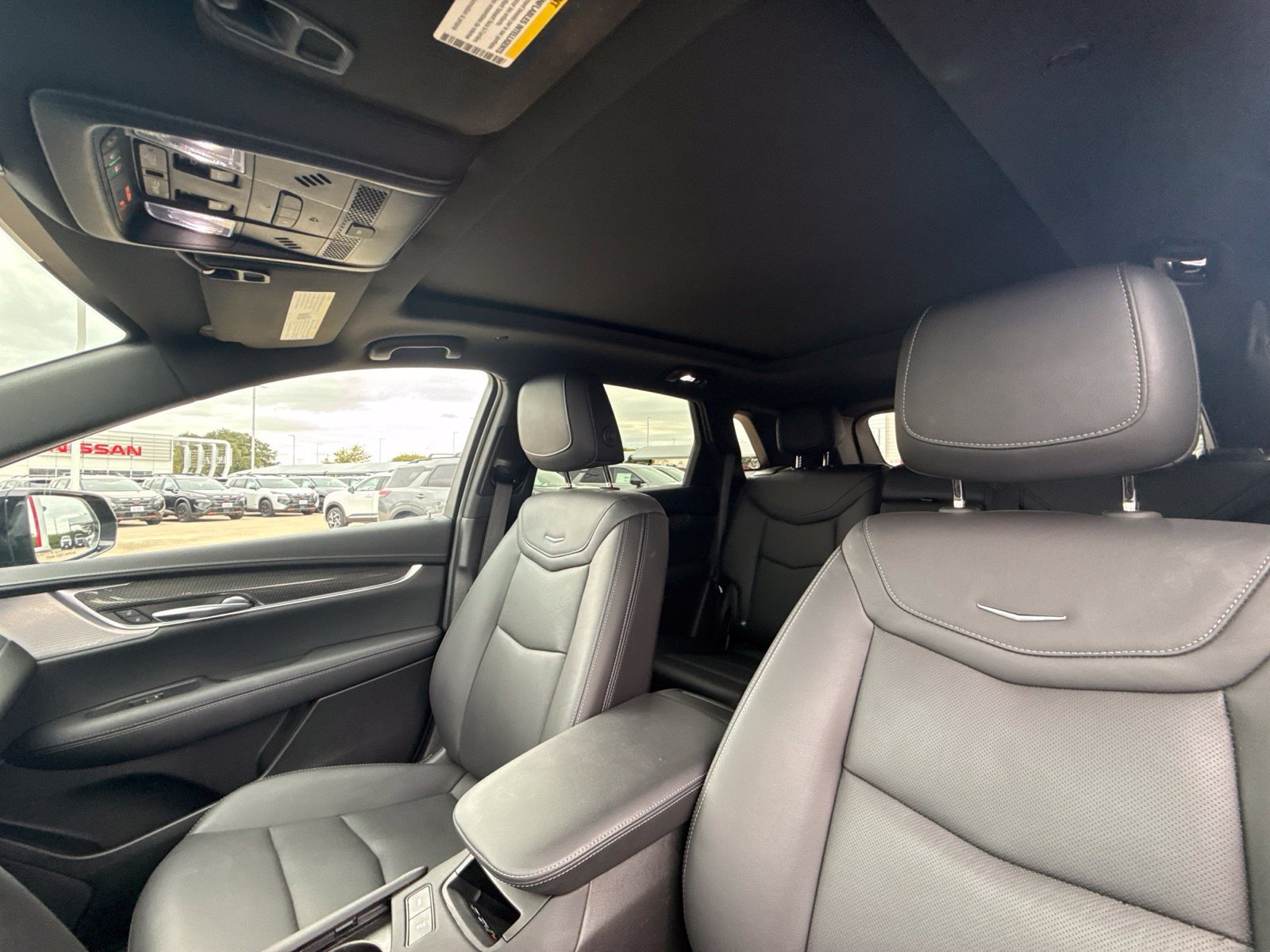 Used 2023 Cadillac XT5 Sportv w/ Technology Package AWD/4WD image 17