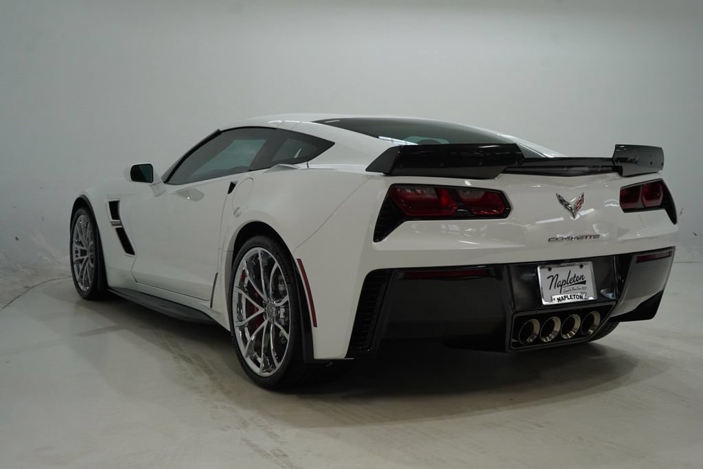 Used 2018 Chevrolet Corvette Grand Sport RWD image 15