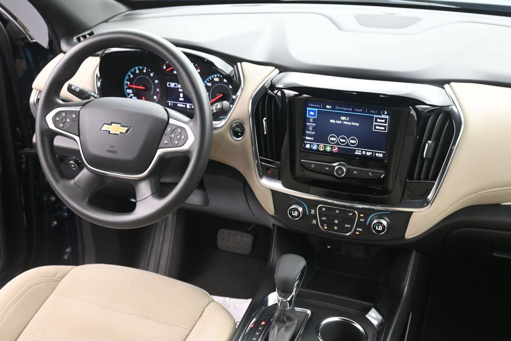 Certified 2023 Chevrolet Traverse LS AWD/4WD image 14