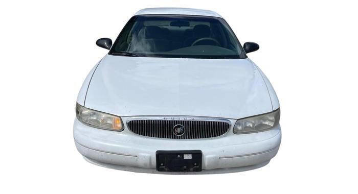 Used 1998 Buick Century Custom FWD image 9