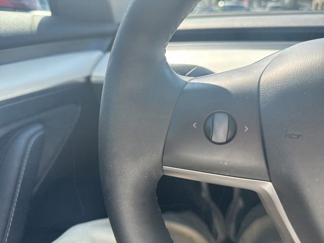 Used 2022 Tesla Model 3 Long Range AWD/4WD image 26