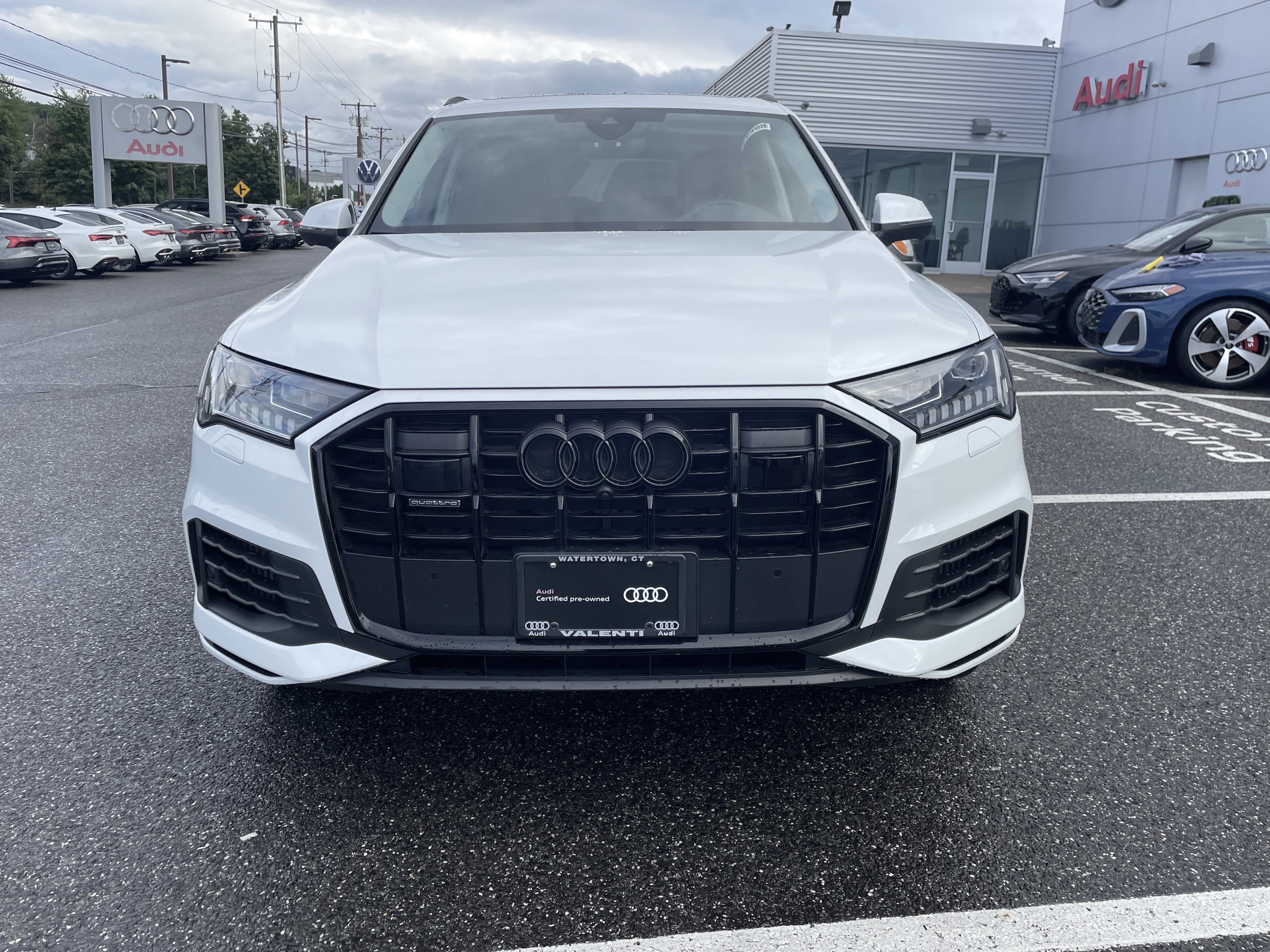 Certified 2024 Audi Q7 3.0T Premium Plus AWD/4WD image 2