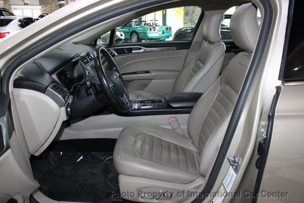 Used 2017 Ford Fusion SE image 13