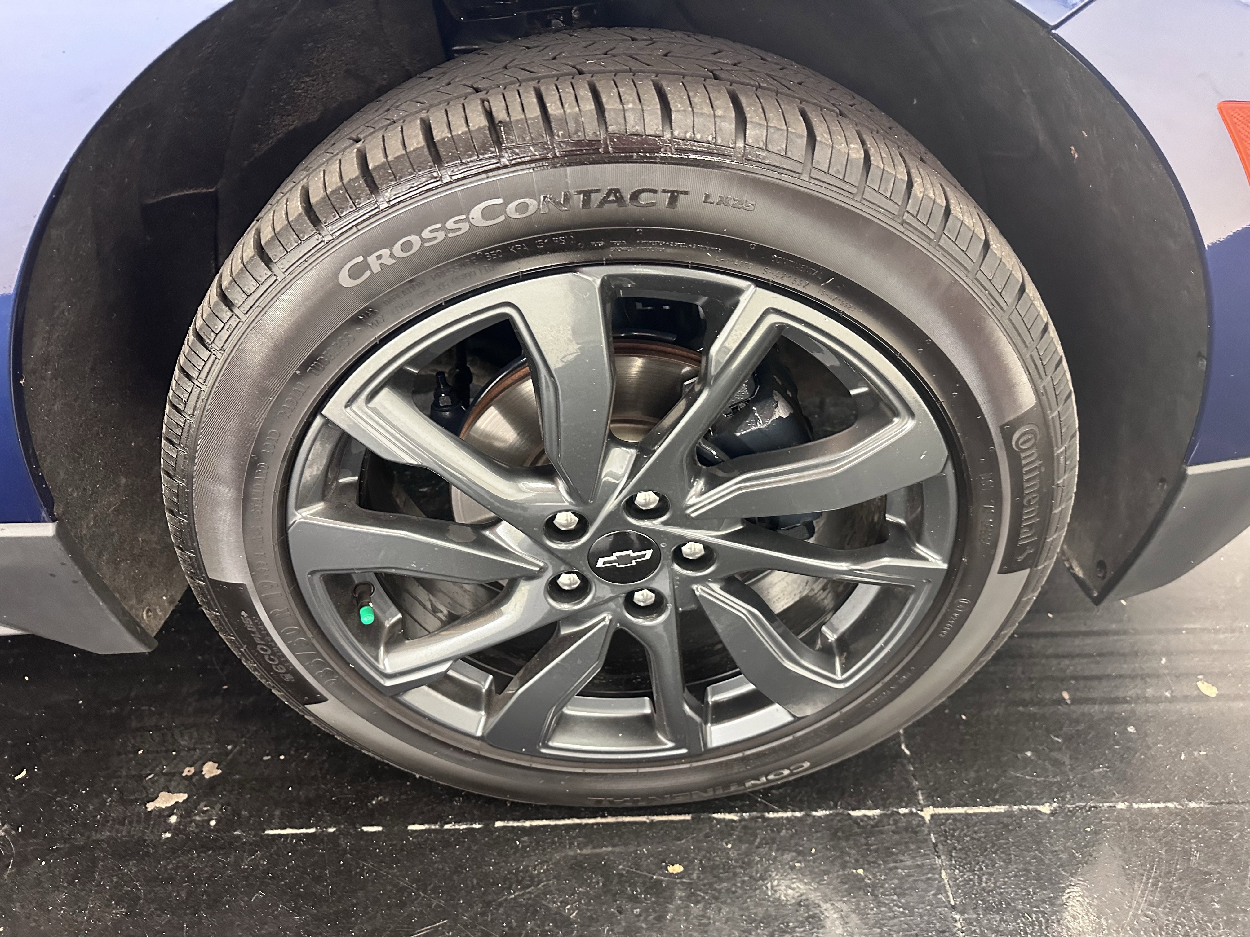 Used 2023 Chevrolet Equinox RS image 20