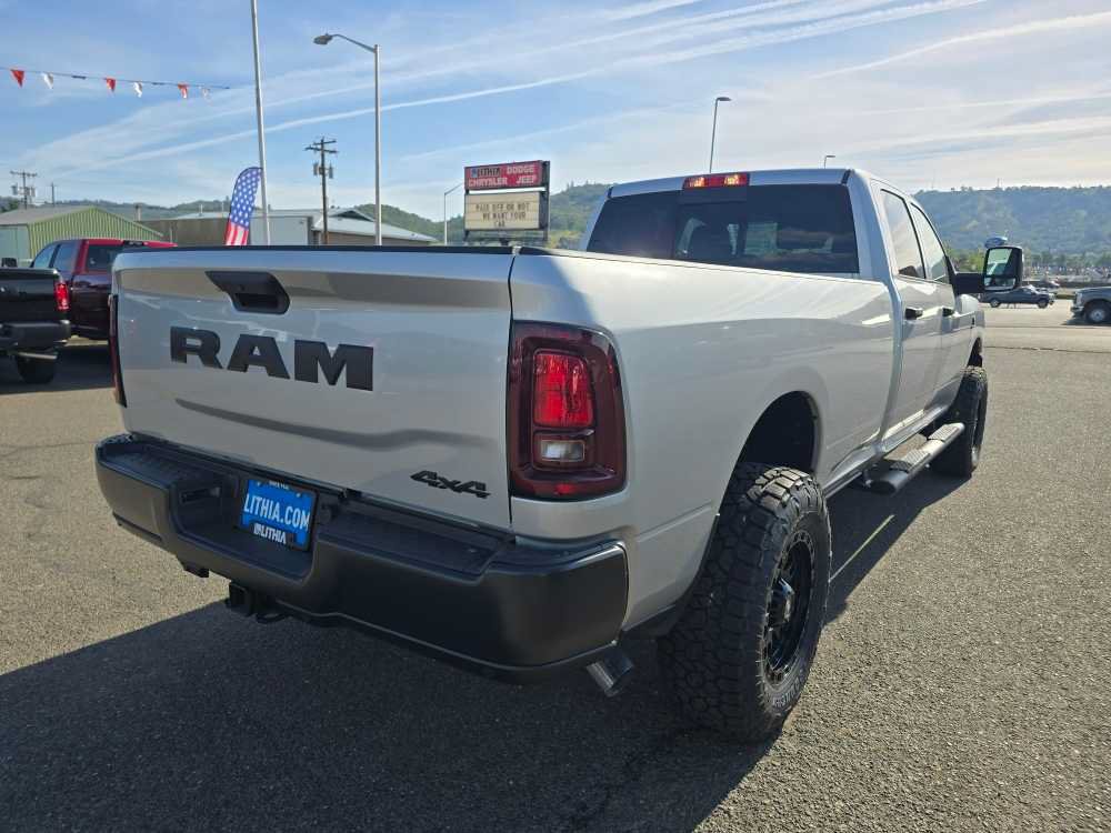 New 2026 RAM 3500 Tradesman AWD/4WD image 5