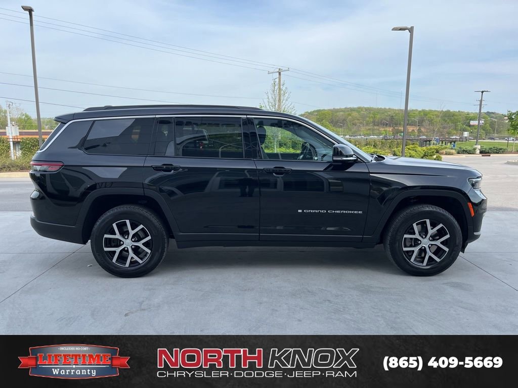 Used 2025 Jeep Grand Cherokee L Limited image 22