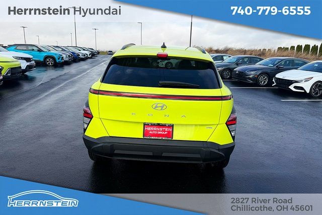 Certified 2024 Hyundai Kona SEL w/ Convenience Package image 29