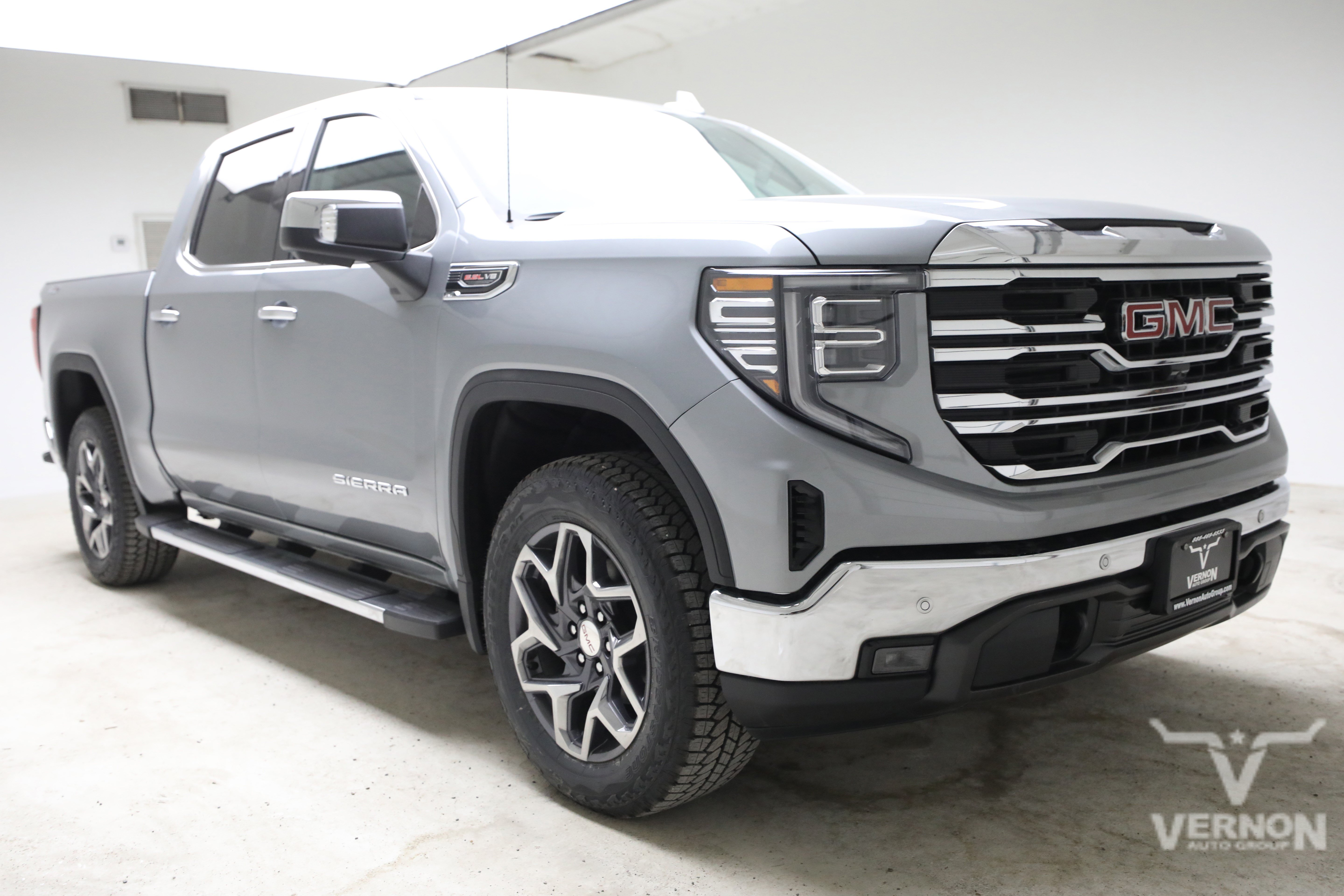 New 2026 GMC Sierra 1500 SLT w/ SLT Premium Plus Package AWD/4WD image 7