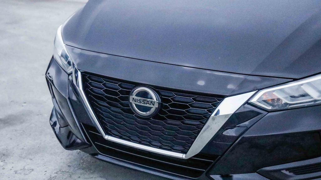 Used 2021 Nissan Sentra SV w/ Trunk Package image 6