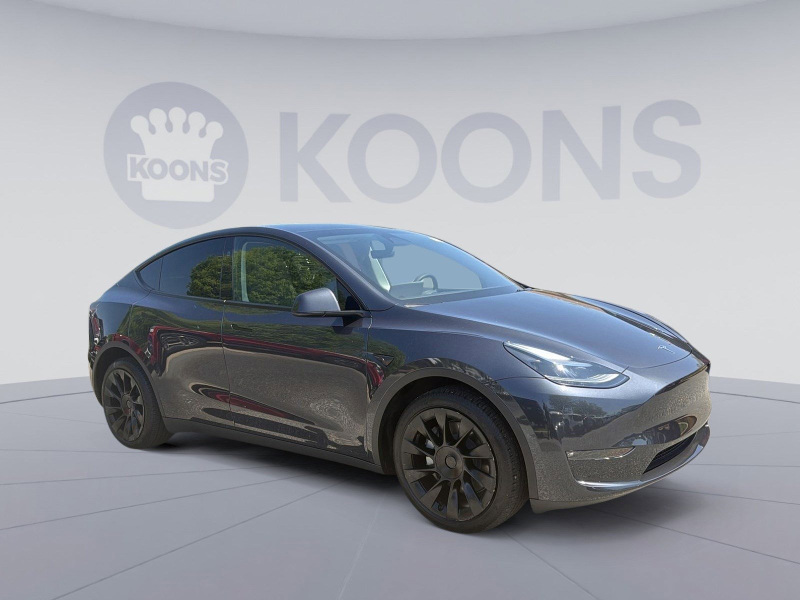 Used 2024 Tesla Model Y Long Range image 10