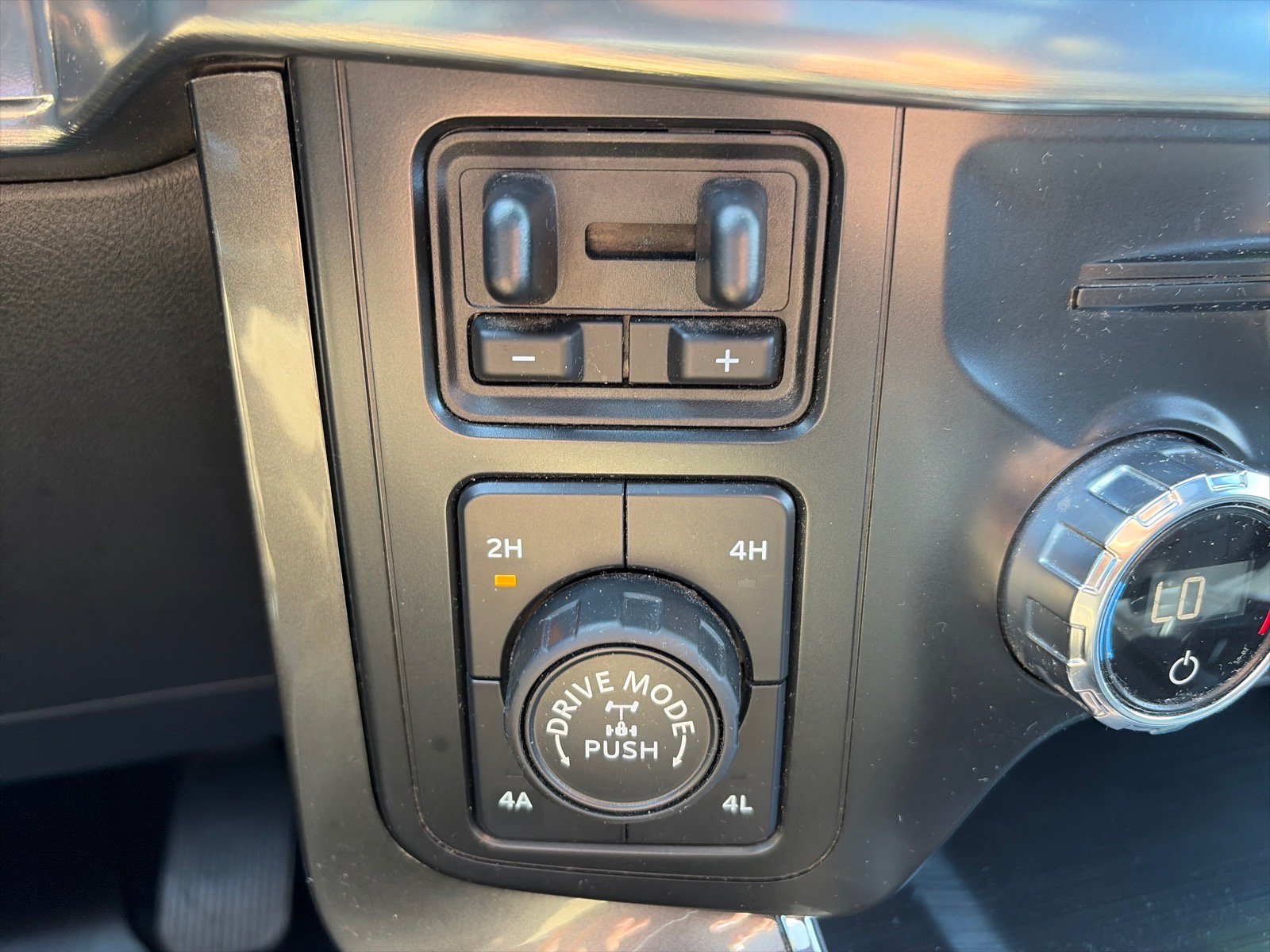 Used 2021 Ford F150 Lariat w/ Equipment Group 502A High AWD/4WD image 23