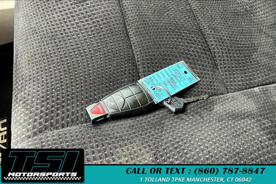 Used 2012 Dodge Grand Caravan SE image 11