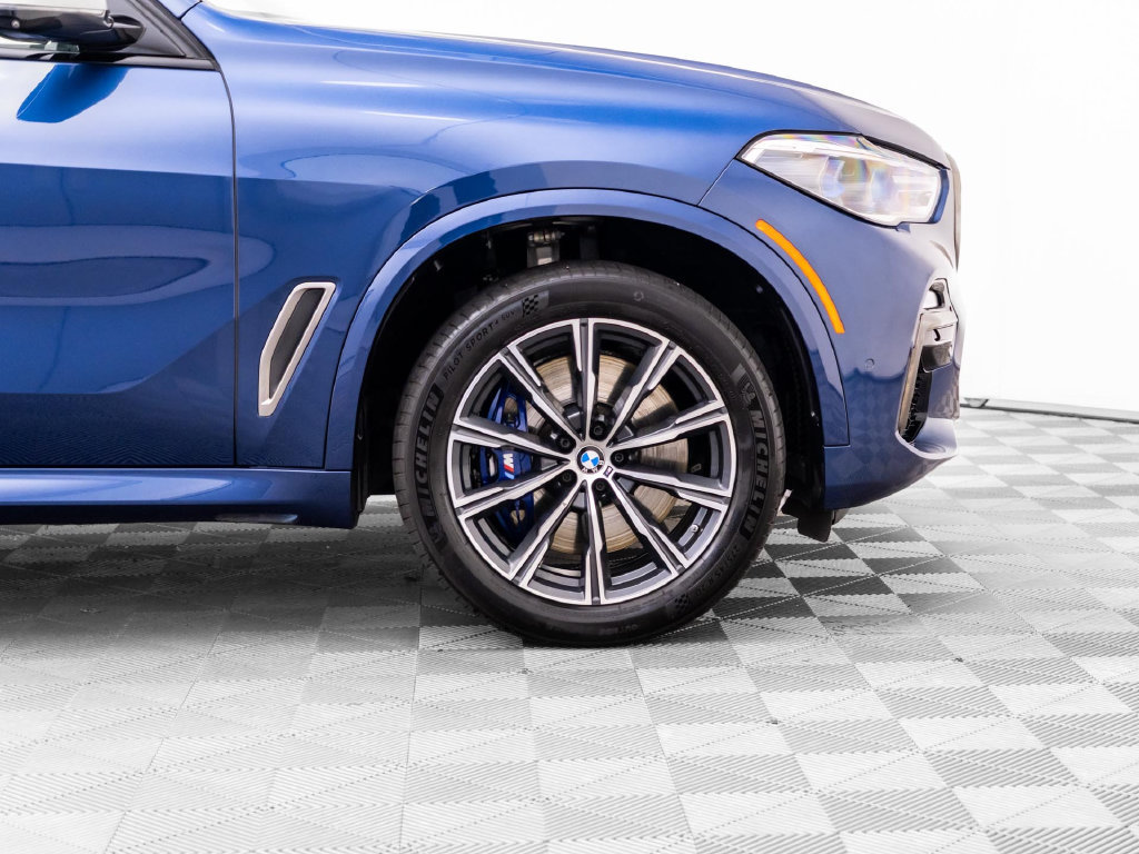 Used 2021 BMW X5 M50i w/ Executive Package AWD/4WD image 41