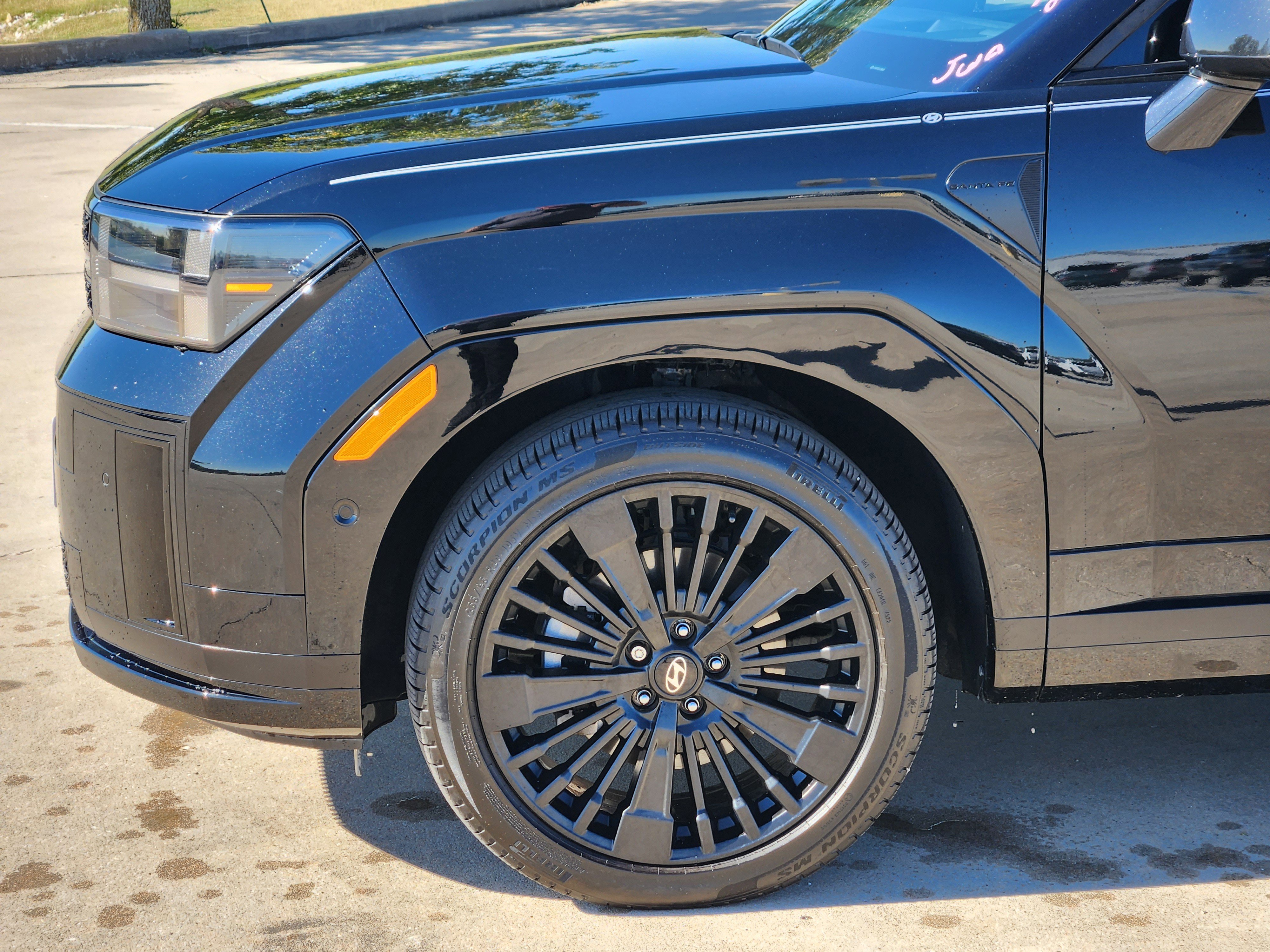 Used 2024 Hyundai Santa Fe Calligraphy image 8