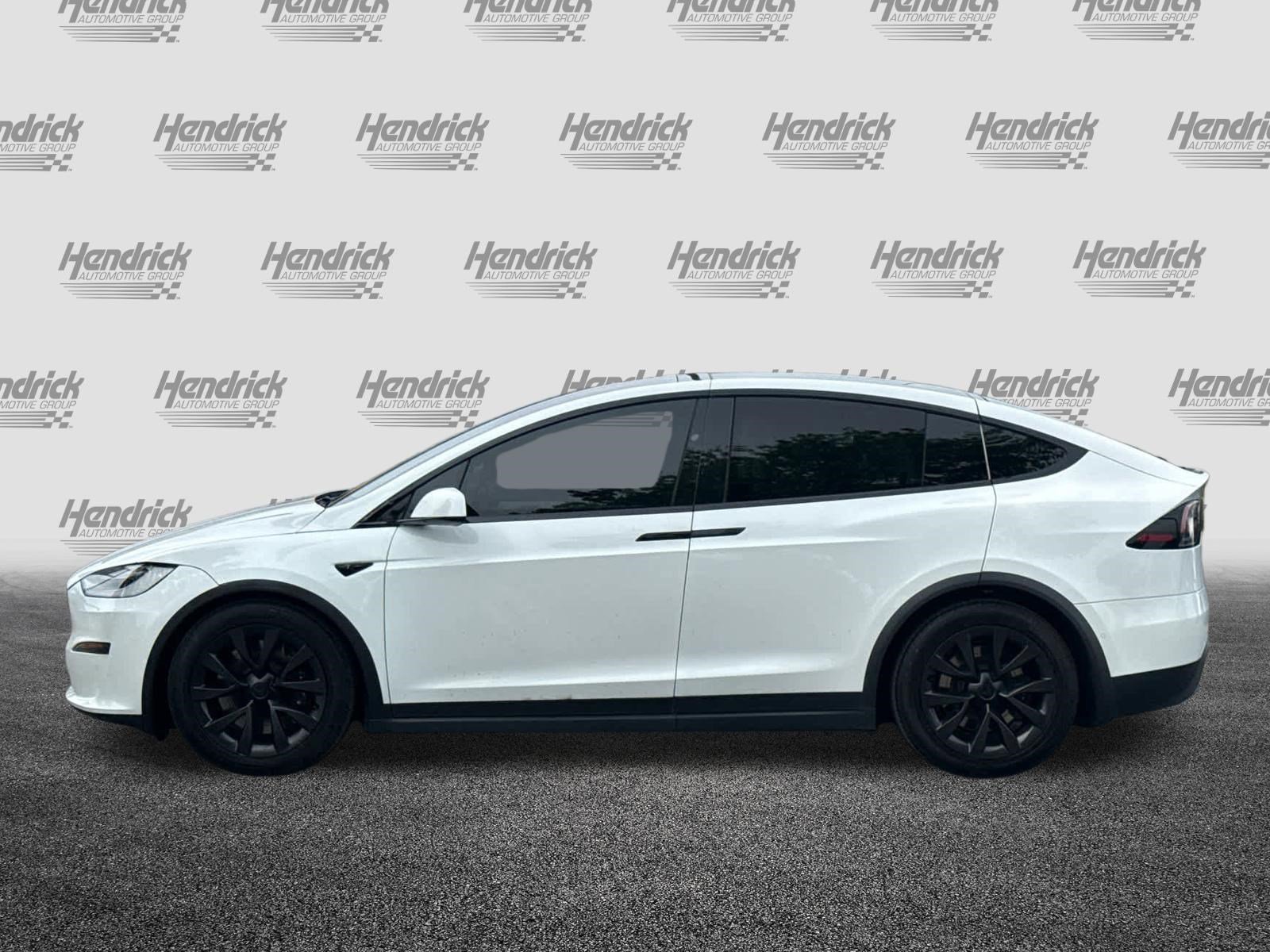 Used 2023 Tesla Model X image 11