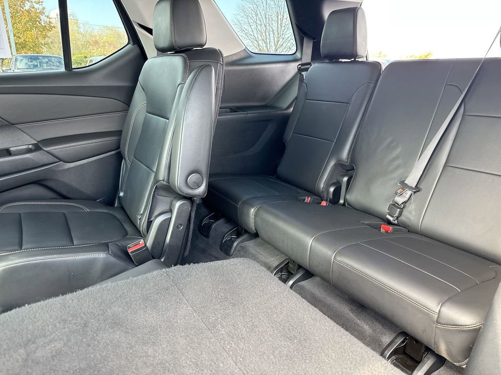 Used 2020 Chevrolet Traverse Premier image 23