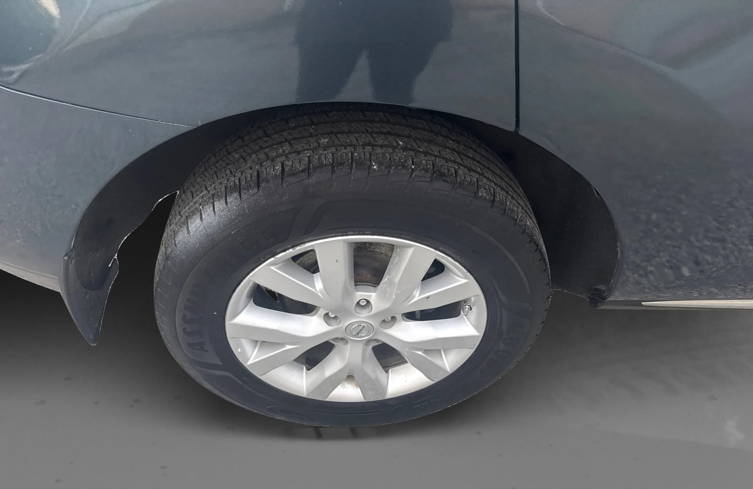 Used 2013 Nissan Murano SV w/ Value Pkg AWD/4WD image 22