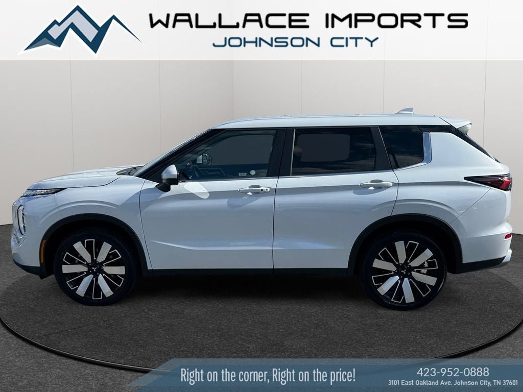 Used 2025 Mitsubishi Outlander AWD