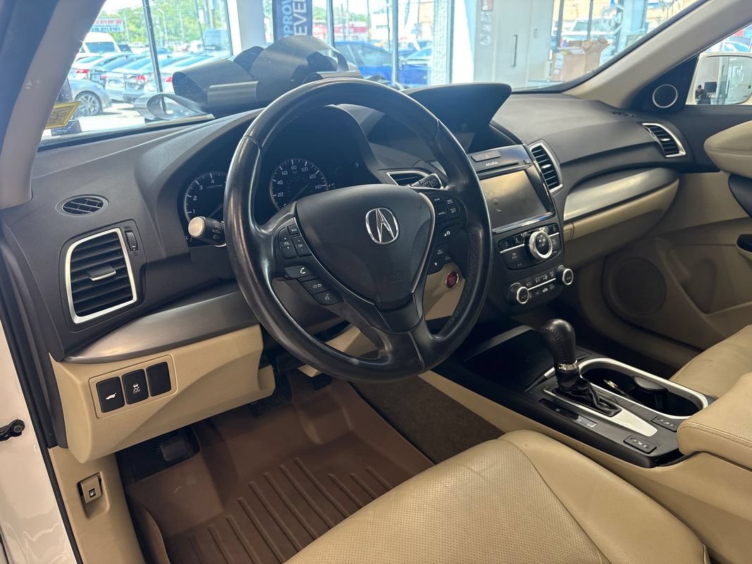 Used 2018 Acura RDX w/ Technology Package AWD/4WD image 16