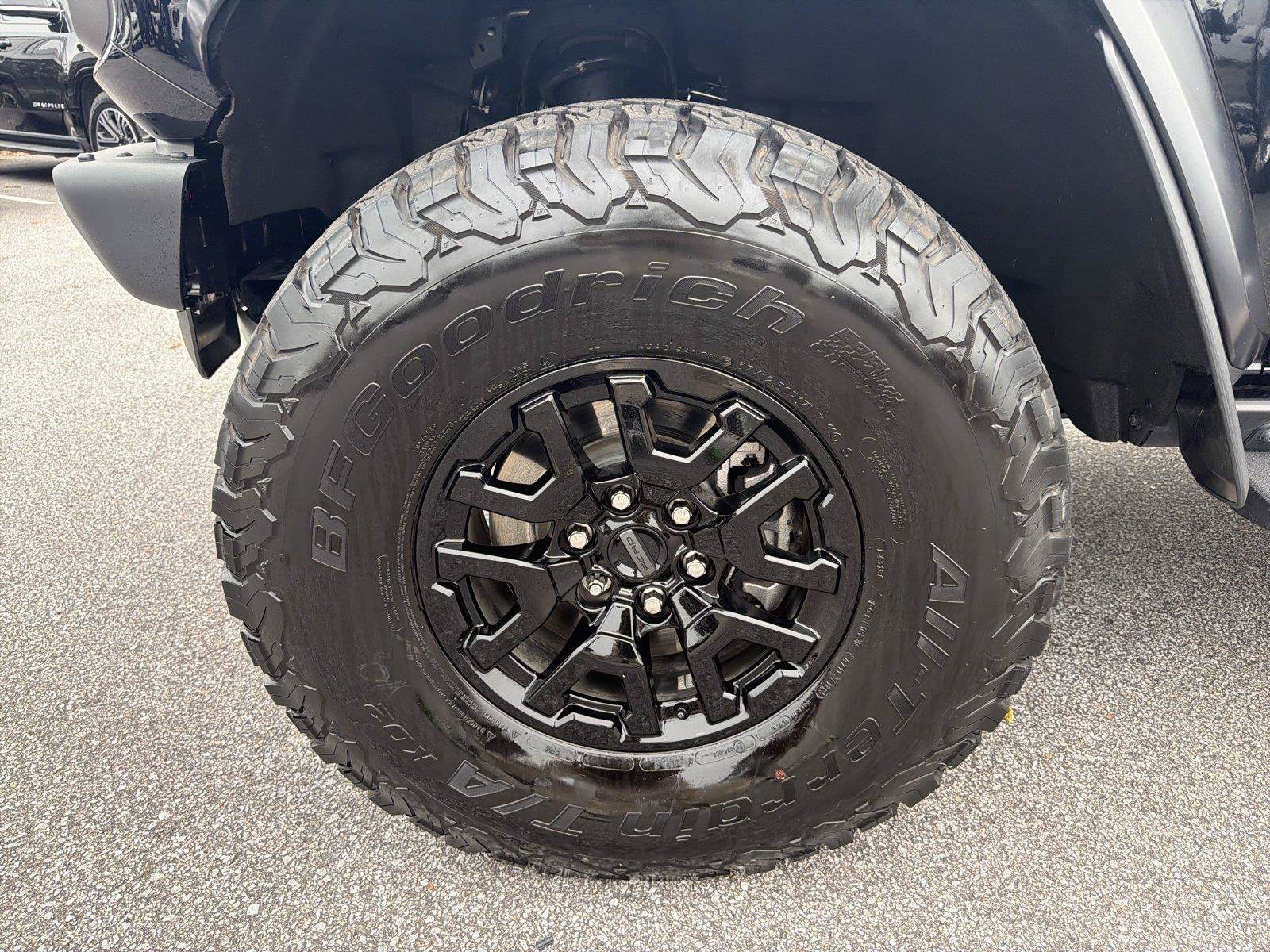 Used 2025 Ford Bronco Raptor AWD/4WD image 10