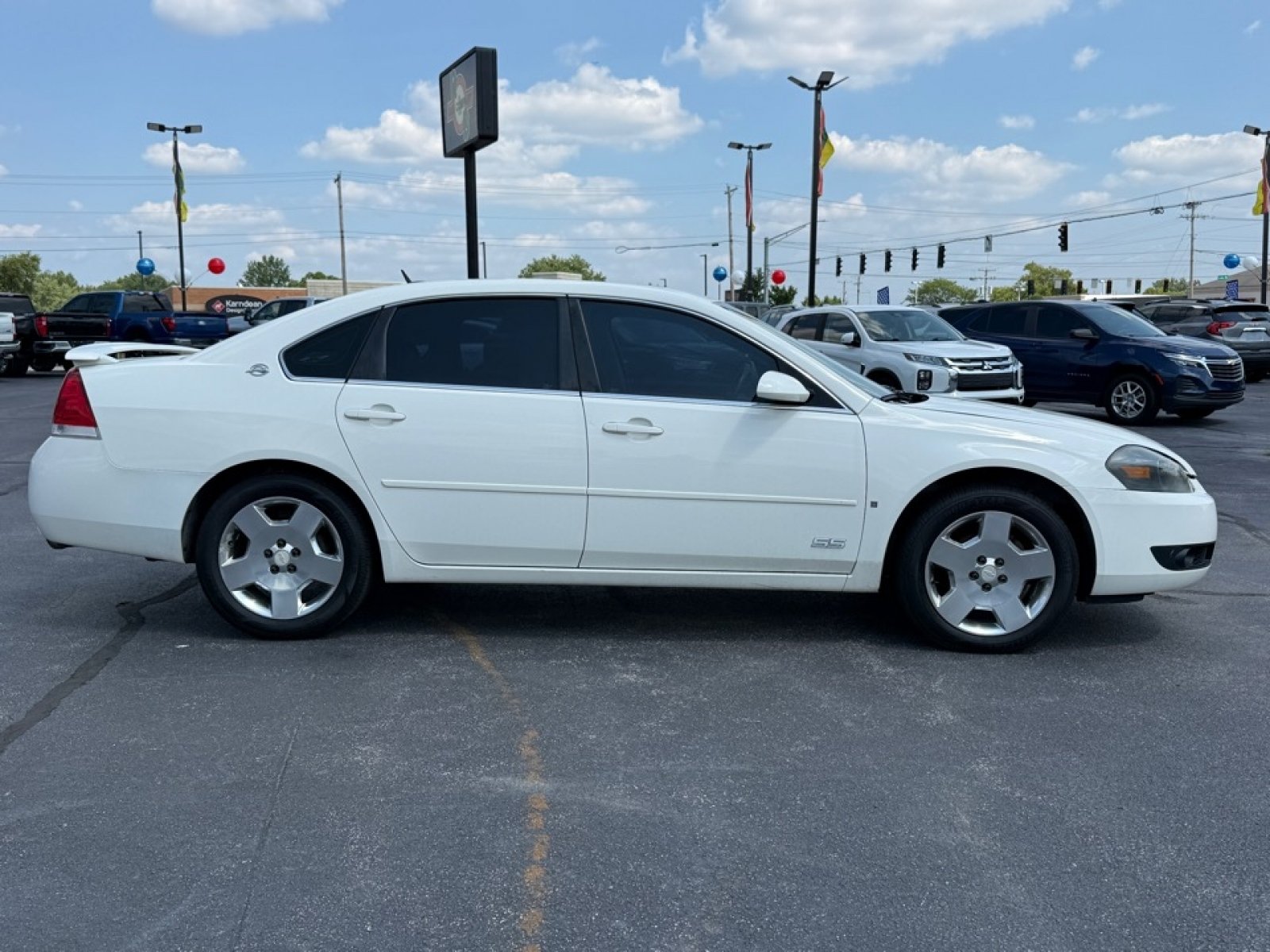 Used 2007 Chevrolet Impala SS w/ Convenience Package FWD image 9