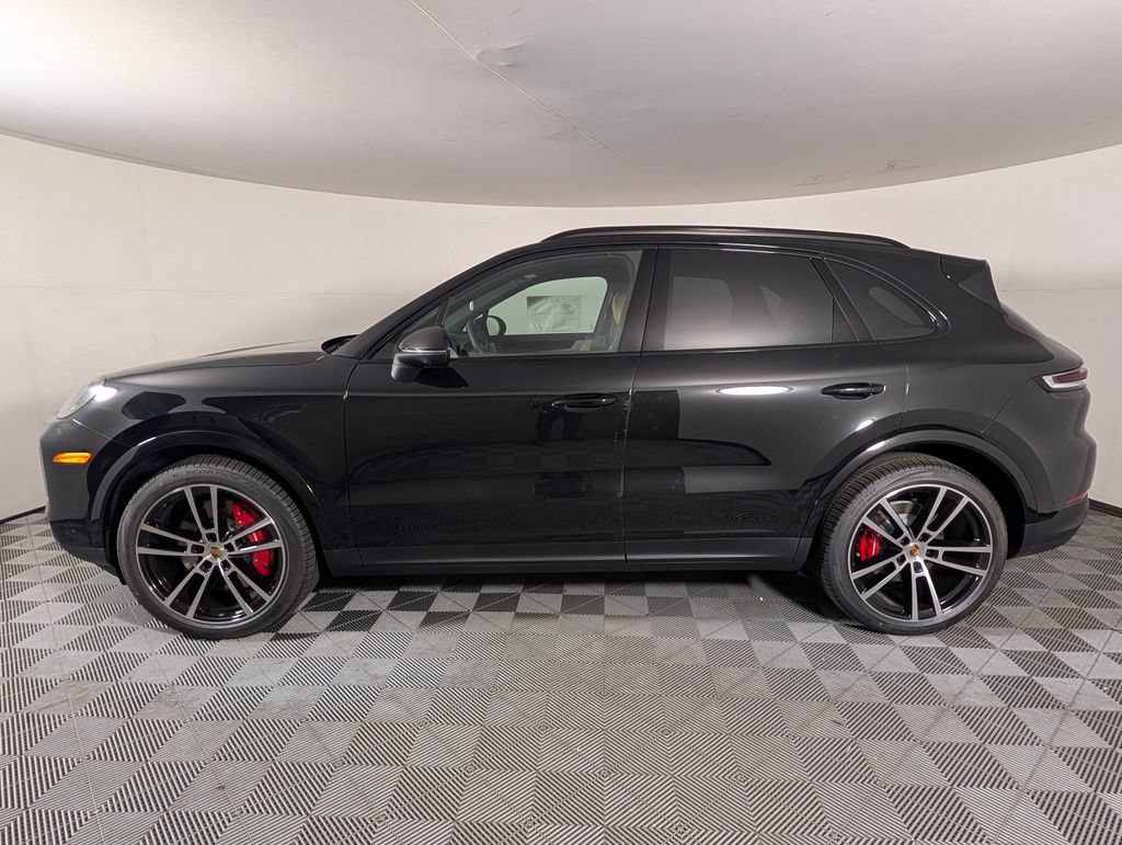 New 2026 Porsche Cayenne S AWD/4WD image 2
