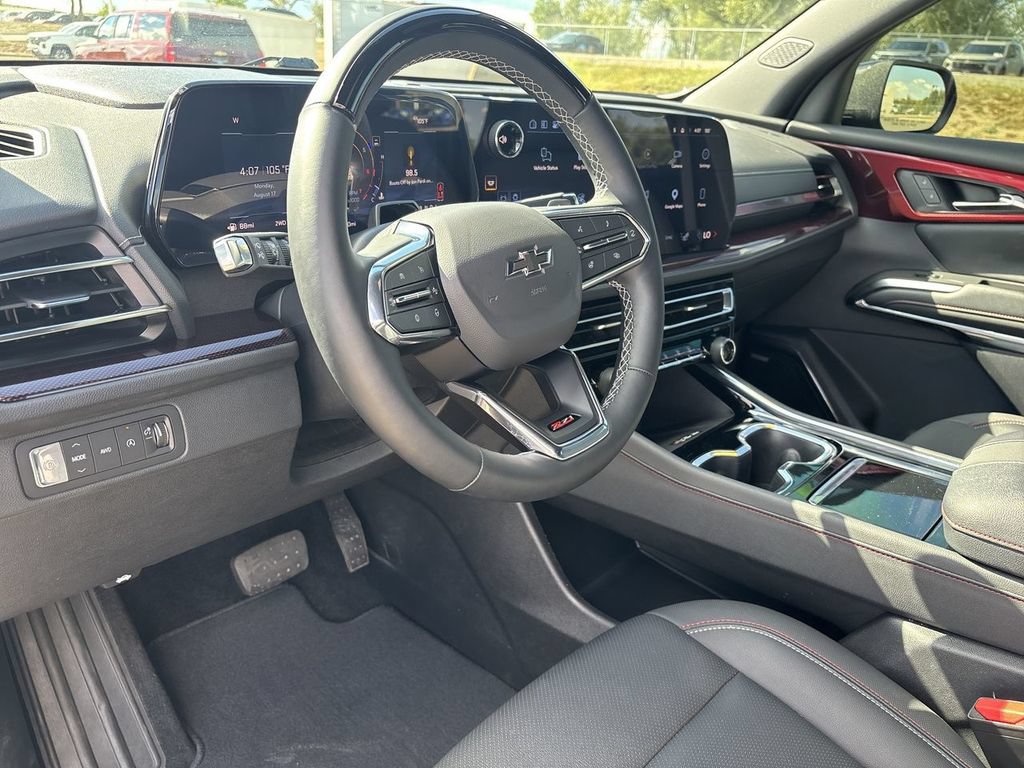Certified 2024 Chevrolet Traverse Z71 w/ Enhanced Driving Package AWD/4WD image 13