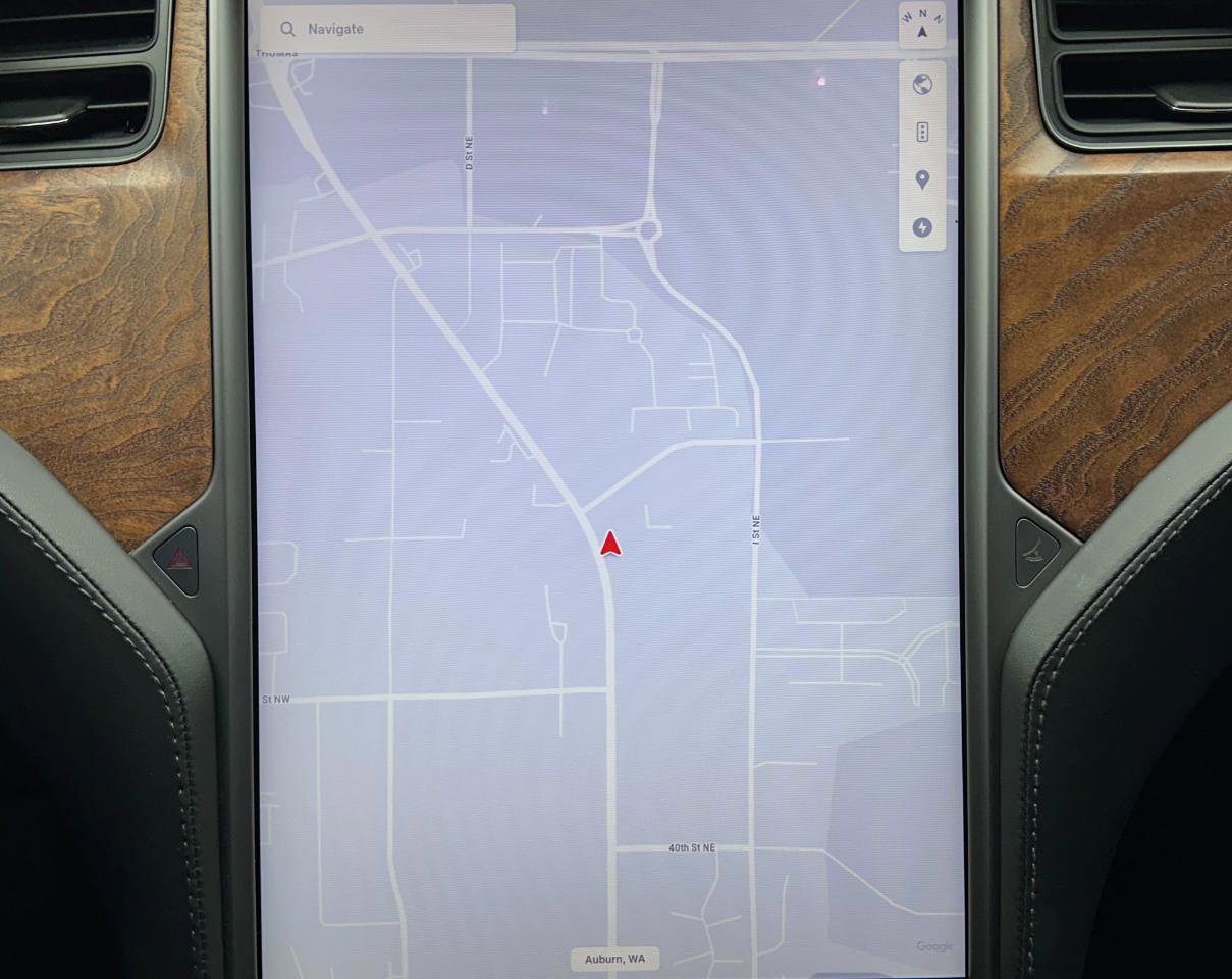 Used 2020 Tesla Model S Long Range Plus image 6