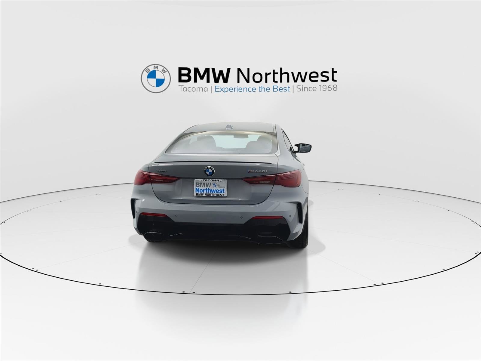 New 2026 BMW 440i xDrive Coupe w/ Parking Assistance Package AWD/4WD image 2
