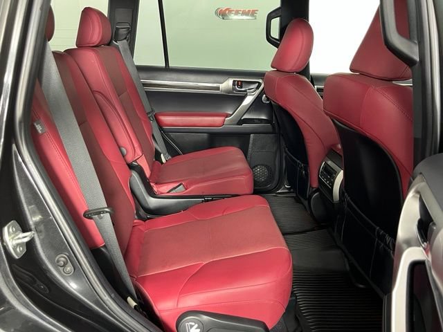 Used 2023 Lexus GX 460 Premium w/ Accessory Package AWD/4WD image 33