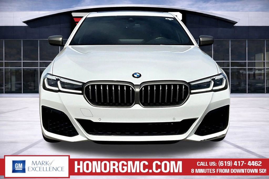 Used 2023 BMW M550i xDrive AWD/4WD image 2