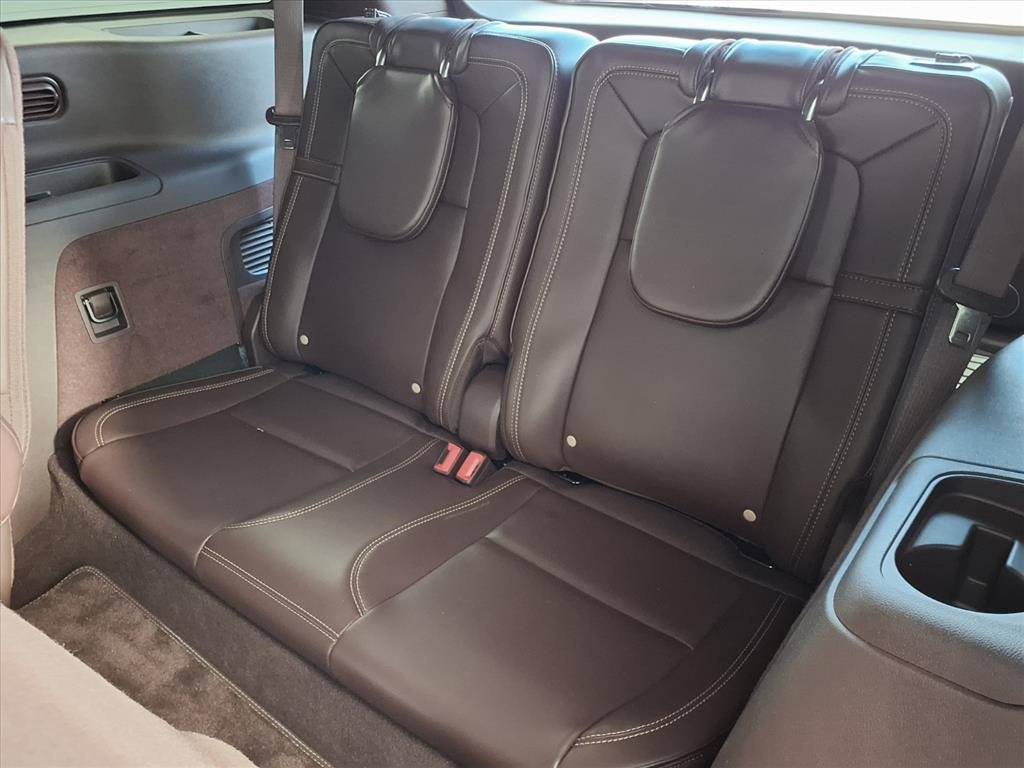 Used 2024 Lincoln Aviator Black Label w/ Class IV Trailer Tow Package image 19